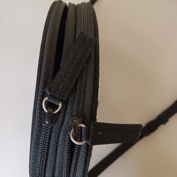 Vera Bradley Disney Mickey Meets Birdie Shimmer Crossbody Bag - Picture 11 of 16